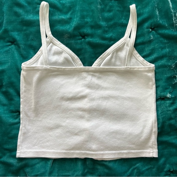WHITE ZELLY TANK, WHITE BUTTON UP BRANDY MELVILLE/ JOHN GALT TANK TOP🤍🕊️🪴 - Picture 2 of 3